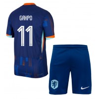 Camiseta Países Bajos Cody Gakpo #11 Segunda Equipación Replica Eurocopa 2024 para niños mangas cortas (+ Pantalones cortos)